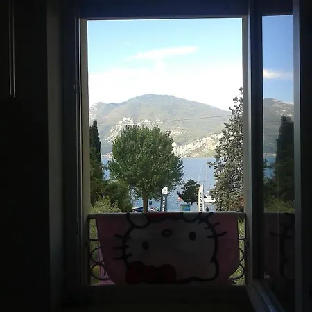 Casa Claudia * Assenza di Brenzone