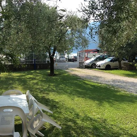 Casa Claudia Assenza di Brenzone